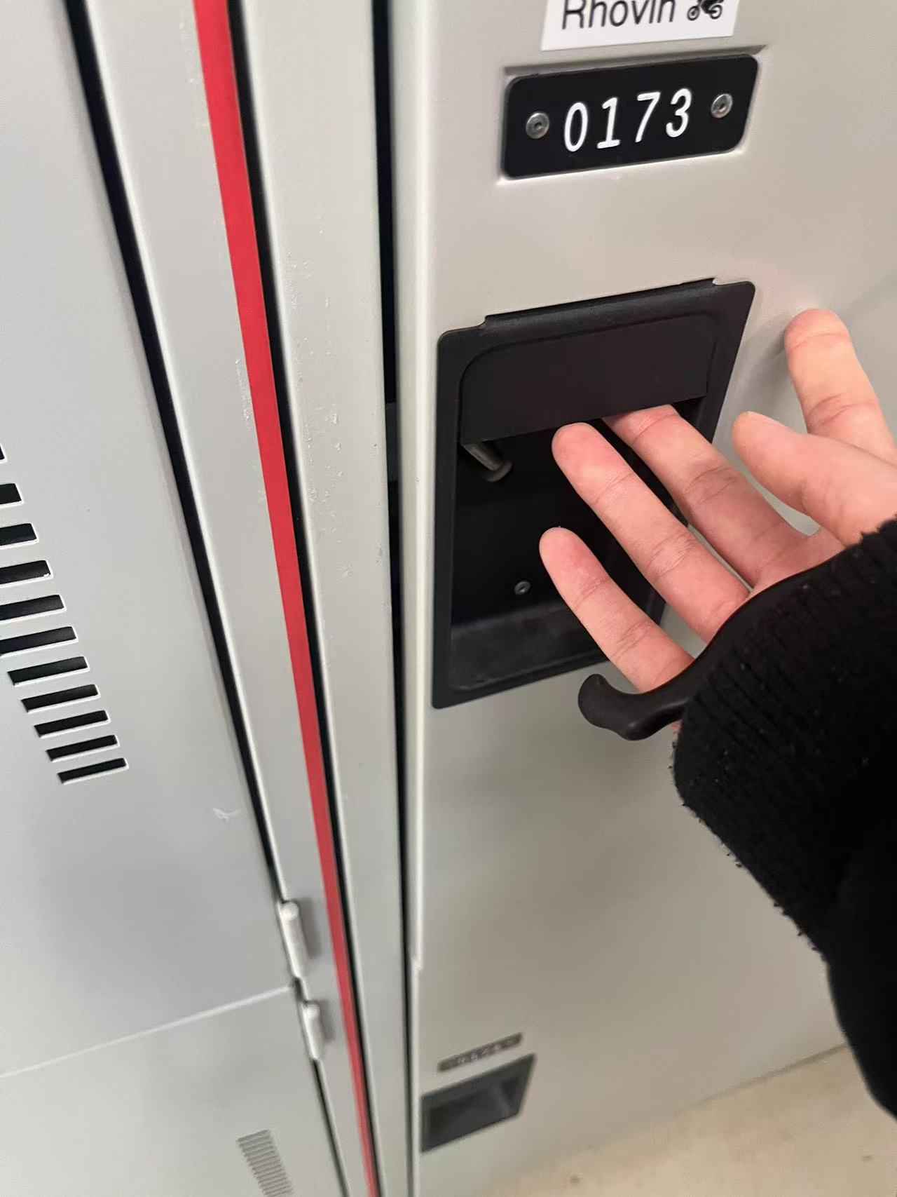 put a description here or you will lose grades